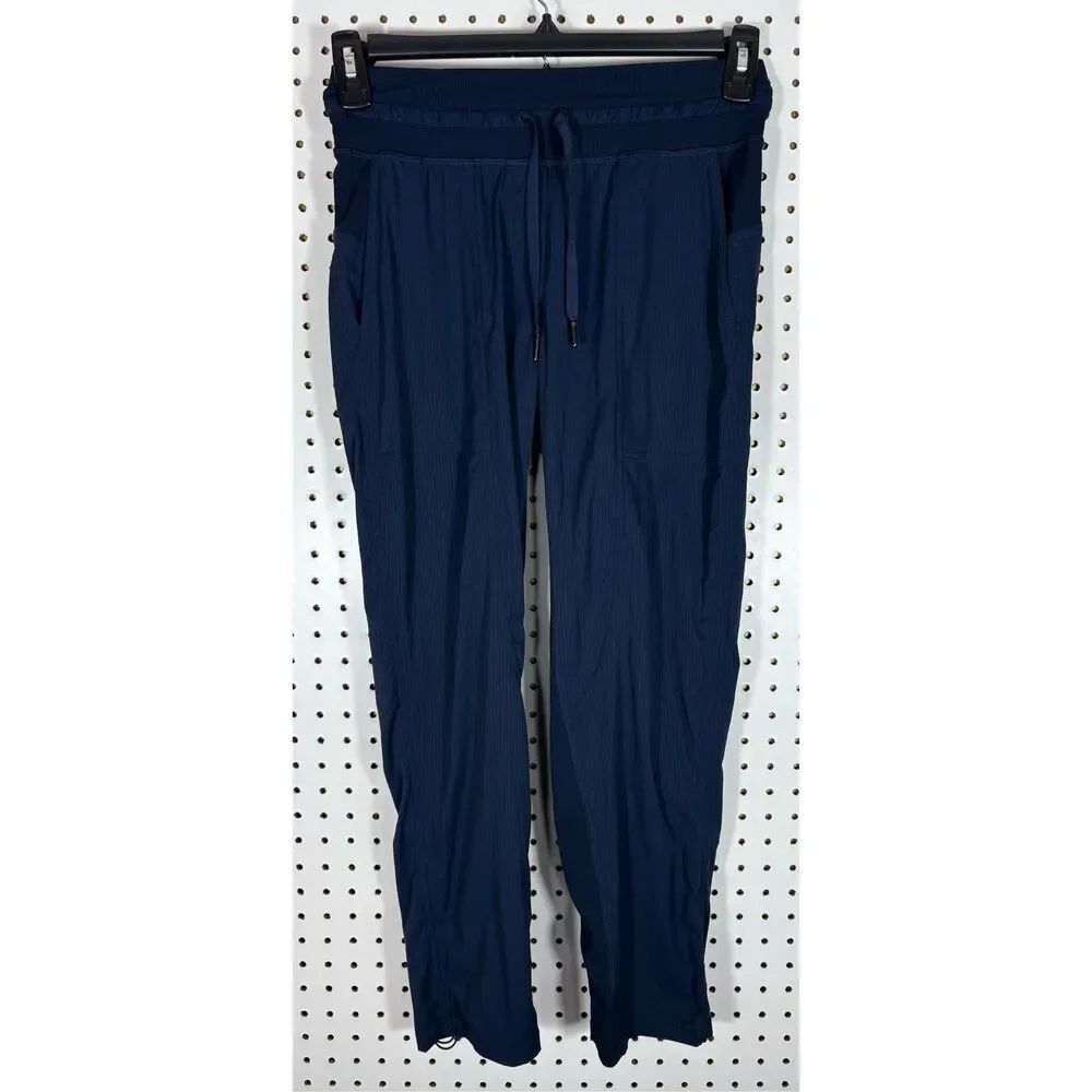 Lululemon Dance Studio Crop 25" Pants Women's Size 10